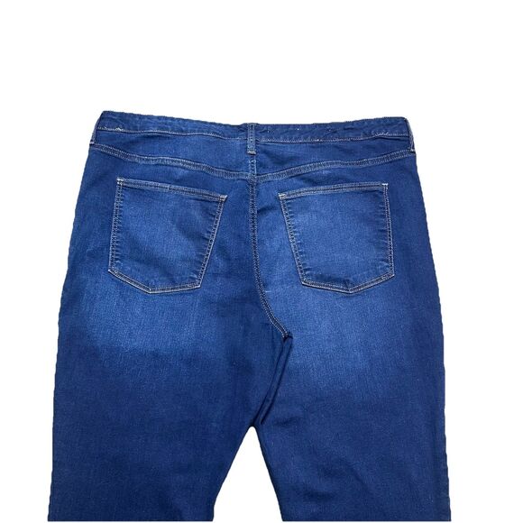 Universal Thread Mid-Rise Jeans Women's 16 Curvy Dark Wash Skinny Leg Denim - Picture 3 of 8